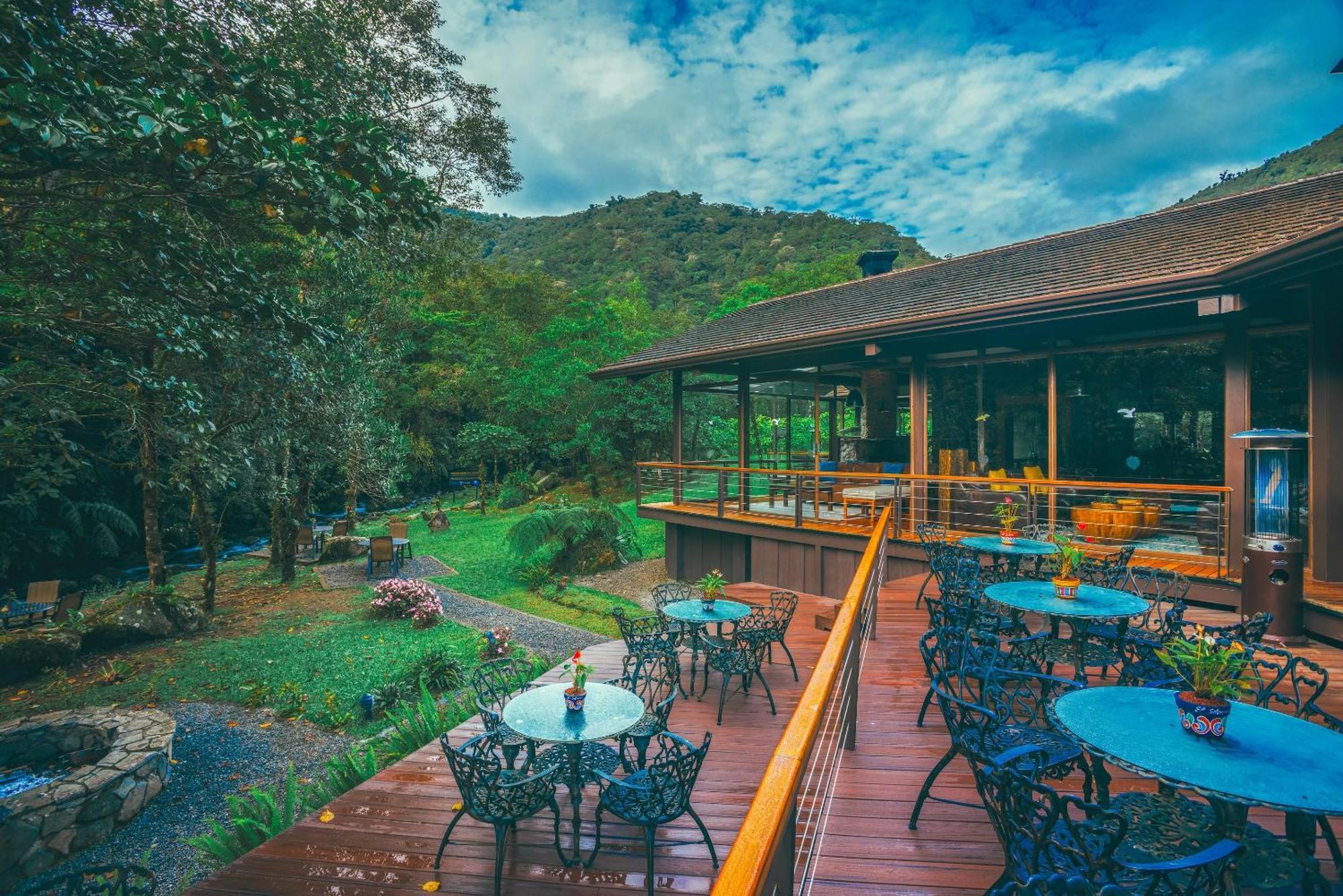 El Silencio Lodge&Spa Toro Amarillo Exterior foto